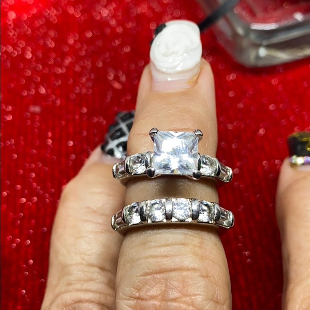 Princess cut 18k white Gold overlay She say yes !! 💎💋🍾rings